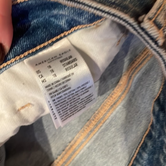 American Eagle Strigid Ripped Mom Jeans in Medium Wash - Picture 5 of 10